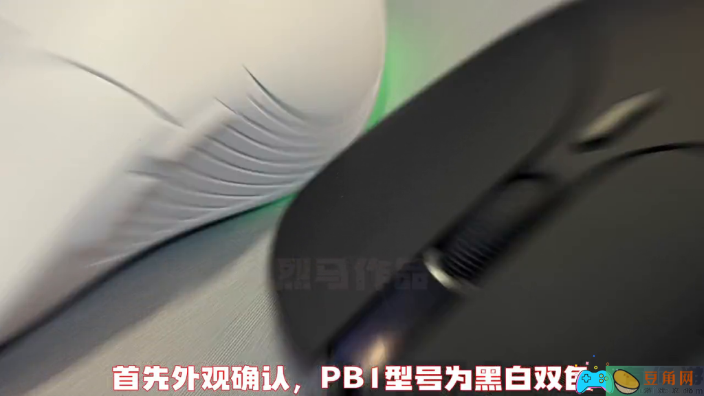 cf穿越火线怎么跳高箱子按键教程(图1)