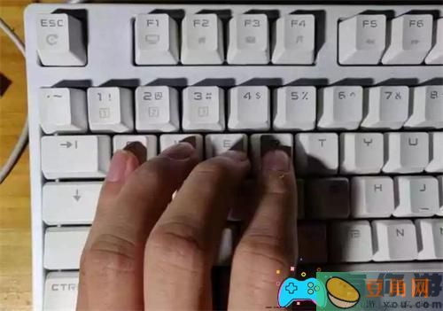 LOLqwer技能分别是什么介绍(图1)